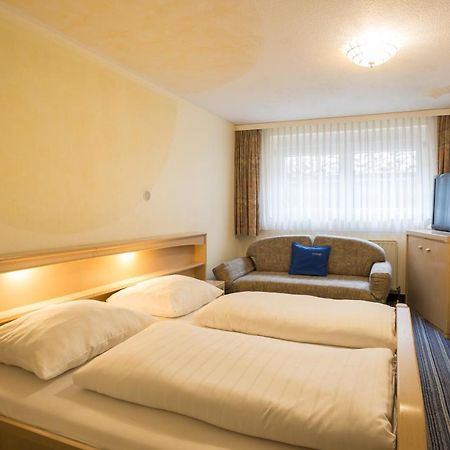 Hotel Gremersdorf - Zum Gruenen Jaeger מראה חיצוני תמונה