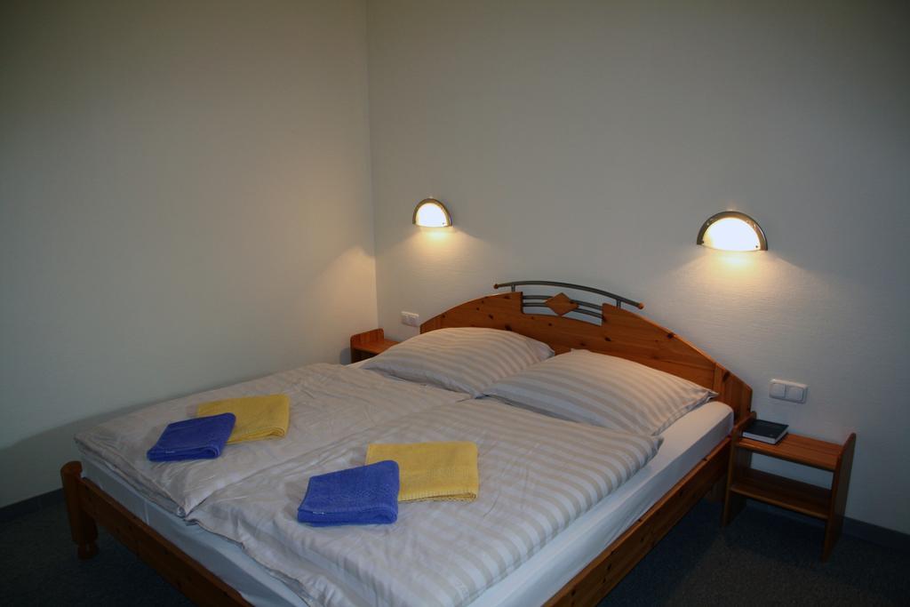 Hotel Gremersdorf - Zum Gruenen Jaeger חדר תמונה