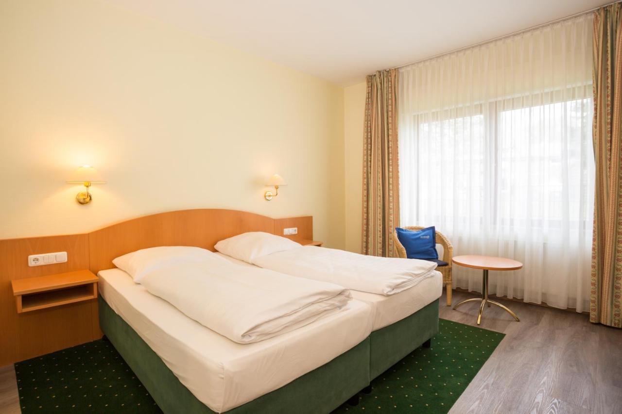 Hotel Gremersdorf - Zum Gruenen Jaeger מראה חיצוני תמונה