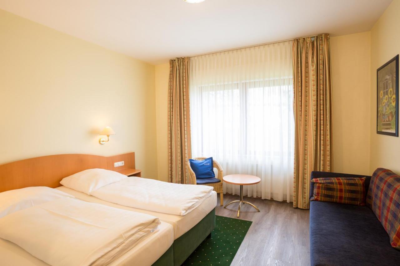 Hotel Gremersdorf - Zum Gruenen Jaeger מראה חיצוני תמונה